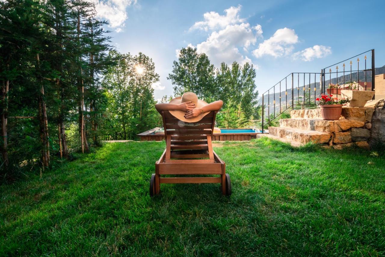 Austria Luxury Apartments, Faraya Hotel Exteriör bild