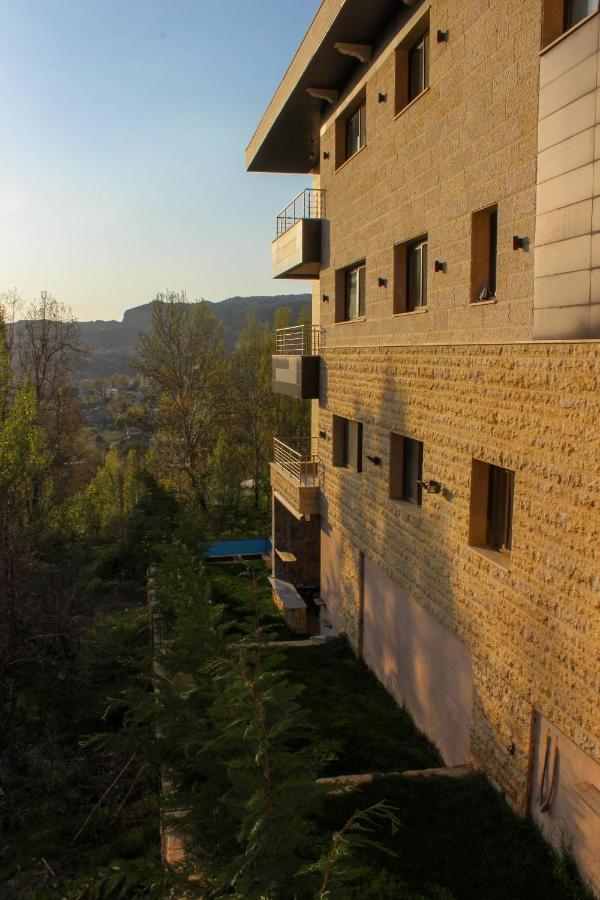 Austria Luxury Apartments, Faraya Hotel Exteriör bild